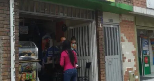 CAFETERIA Y VIVERES NANYS CAFETERIA Y VIVERES NANYS